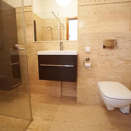Apartament Fioletowy